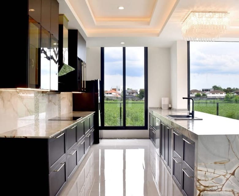 Lake House Don Mueang