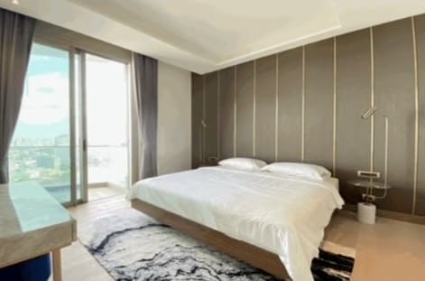 The Residences at Mandarin Oriental