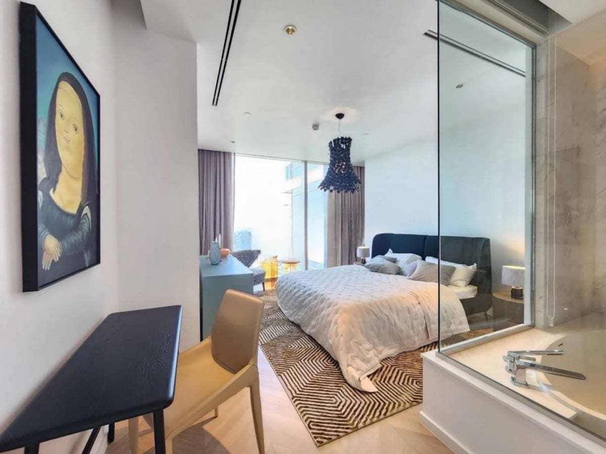 Four Seasons Private Residences