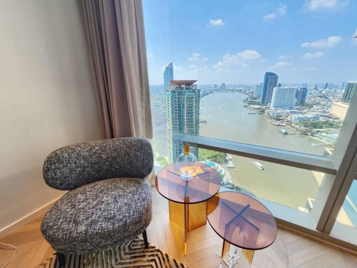 Four Seasons Private Residences
