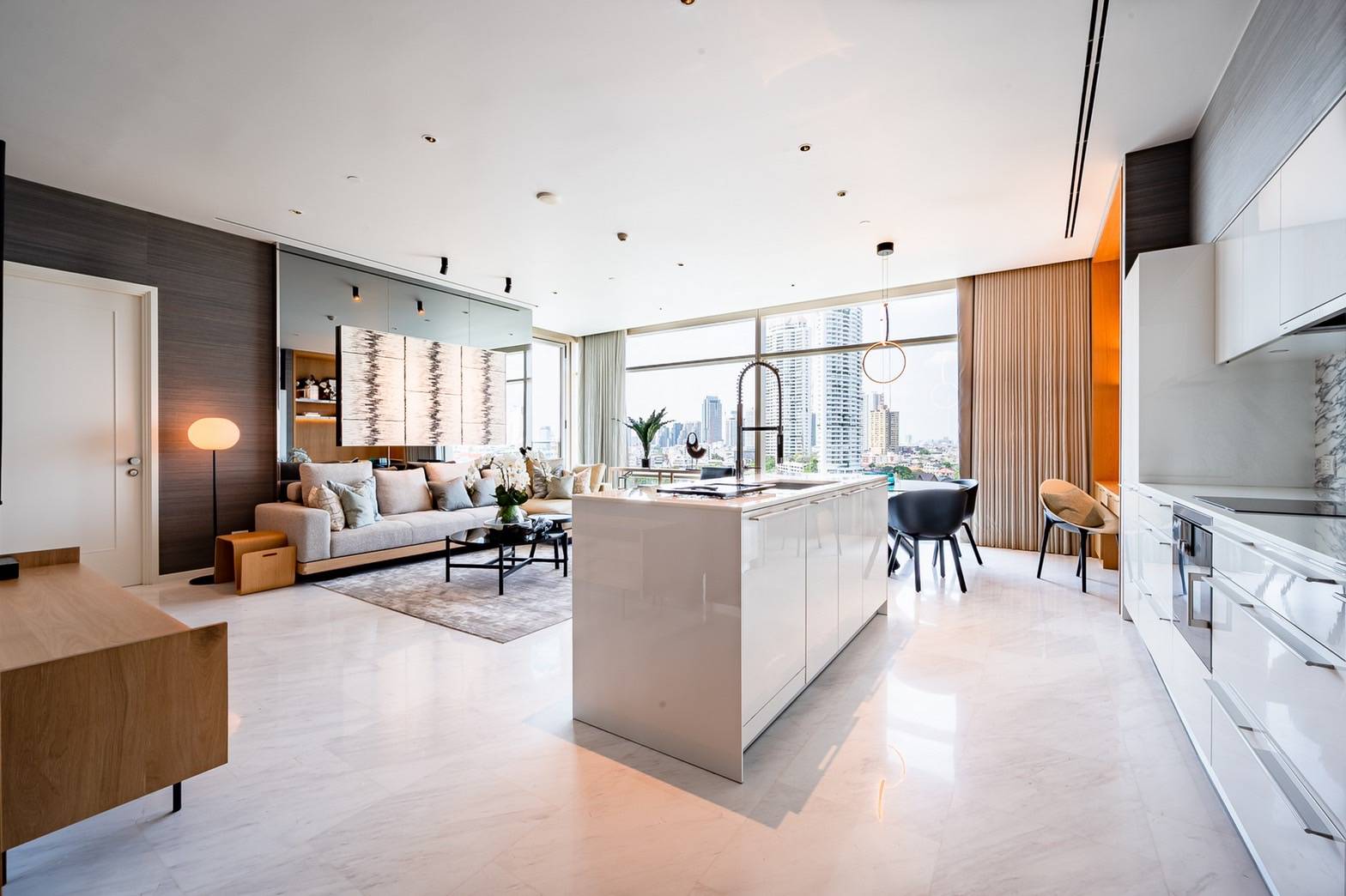 Four Seasons Private Residences