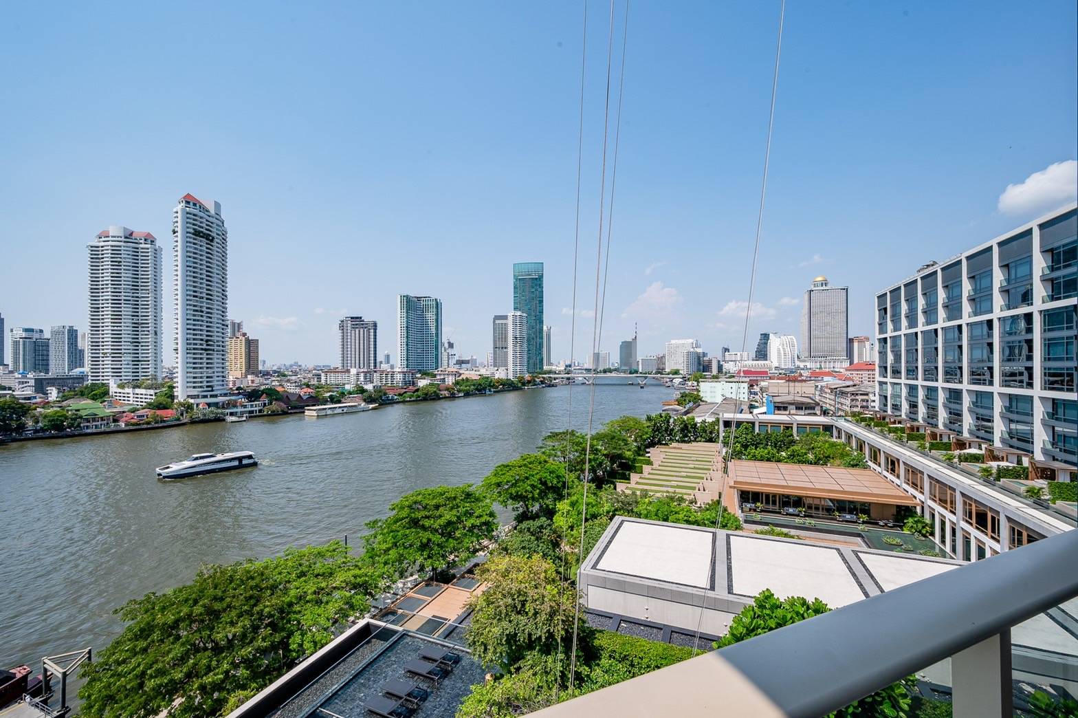 Four Seasons Private Residences