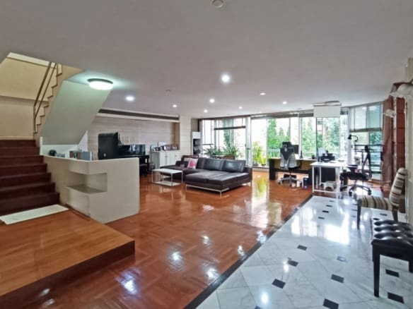 Premier Condominium