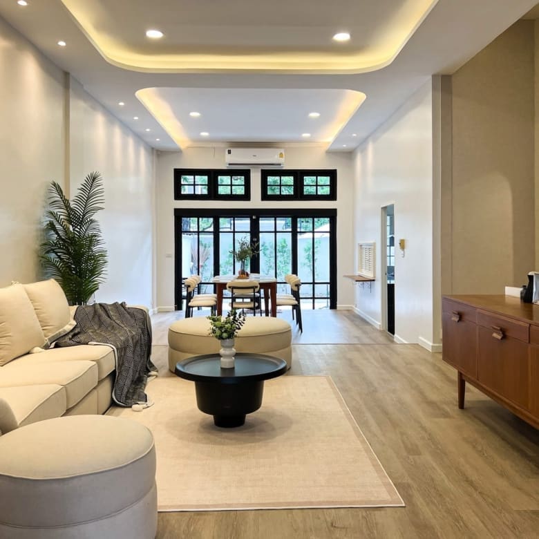 Modern Style Townhouse in Sukhumvit 71