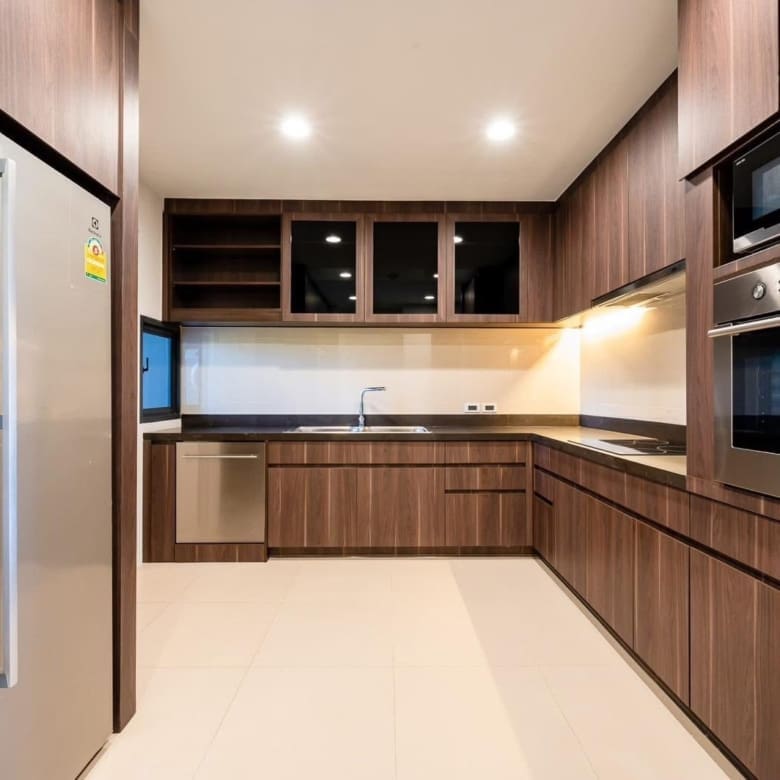 Park Court Sukhumvit 77