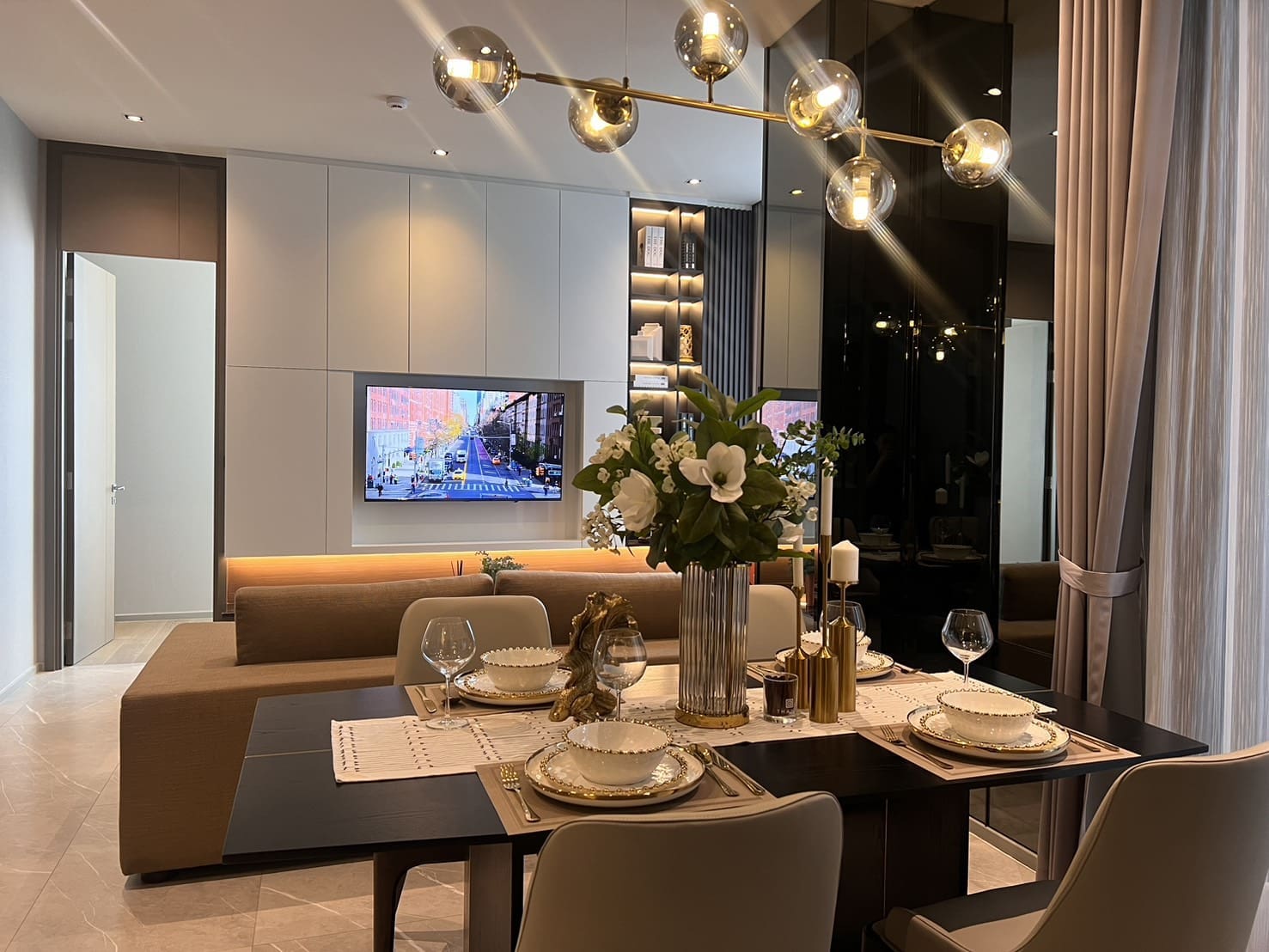 HYDE Heritage Thonglor