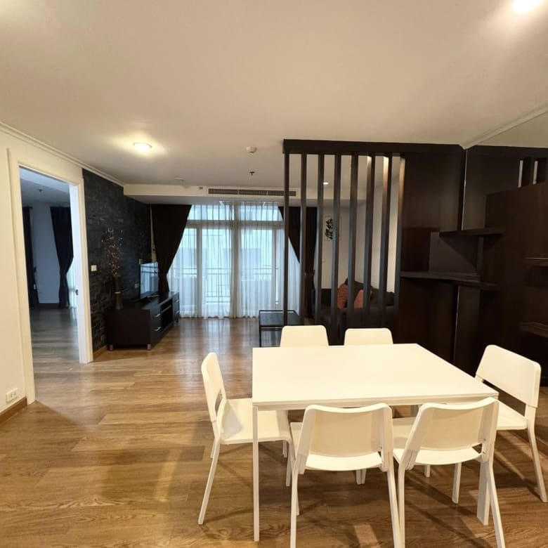 Wattana Suite
