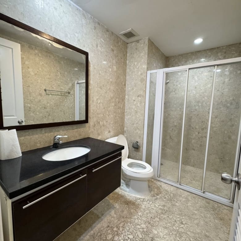 Wattana Suite