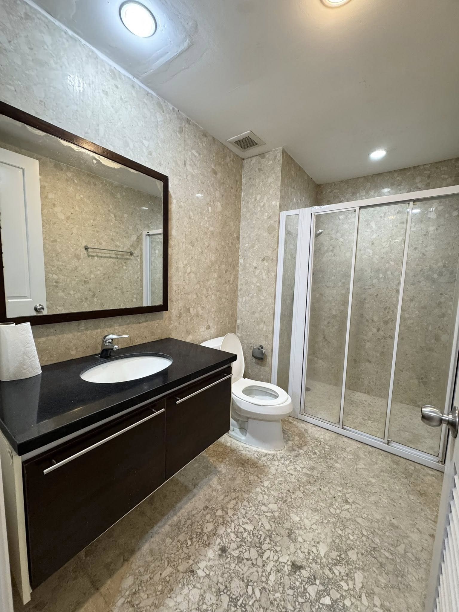 Wattana Suite