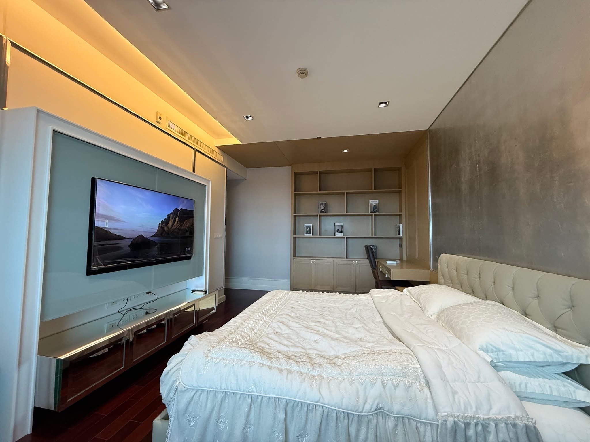 Athenee Residence