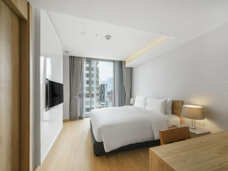 Oakwood Suites Bangkok