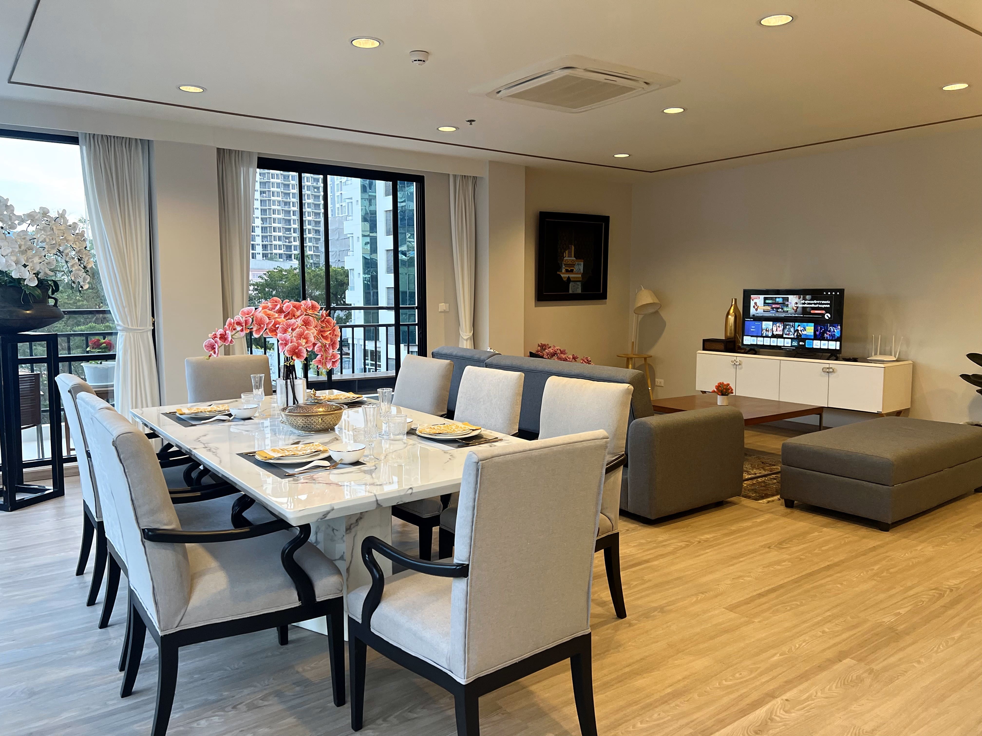 Sathorn 111