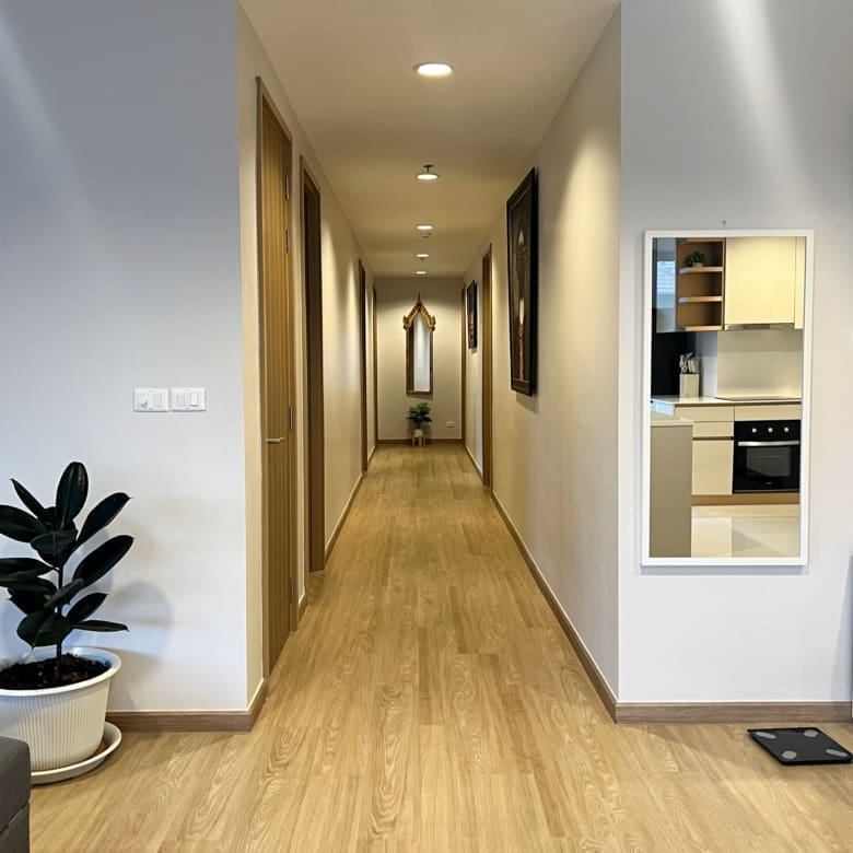 Sathorn 111