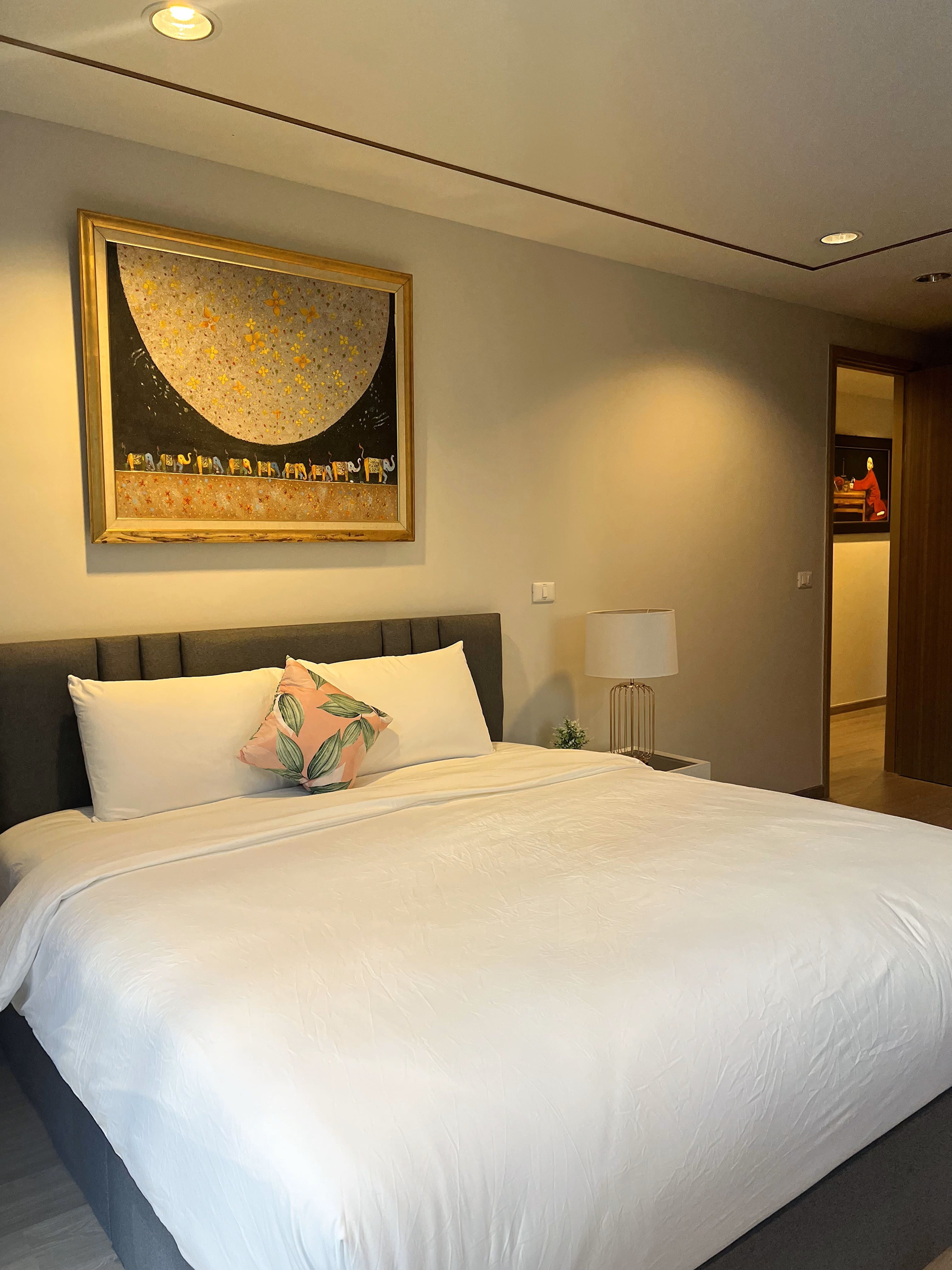 Sathorn 111