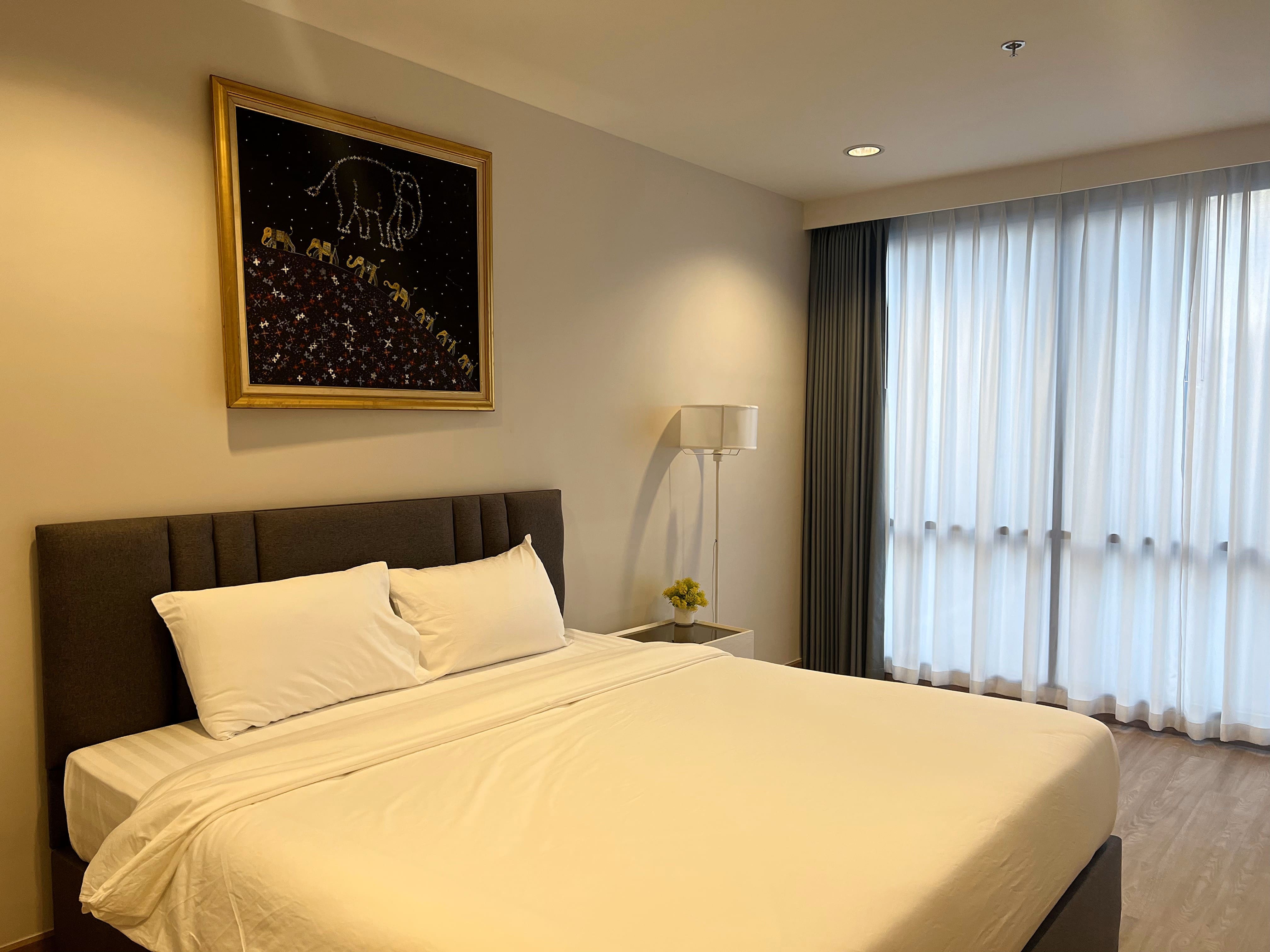 Sathorn 111