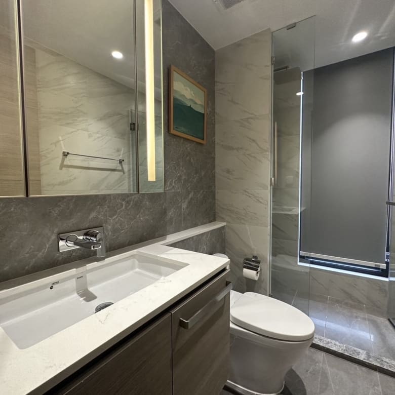 The Crest Park Residences