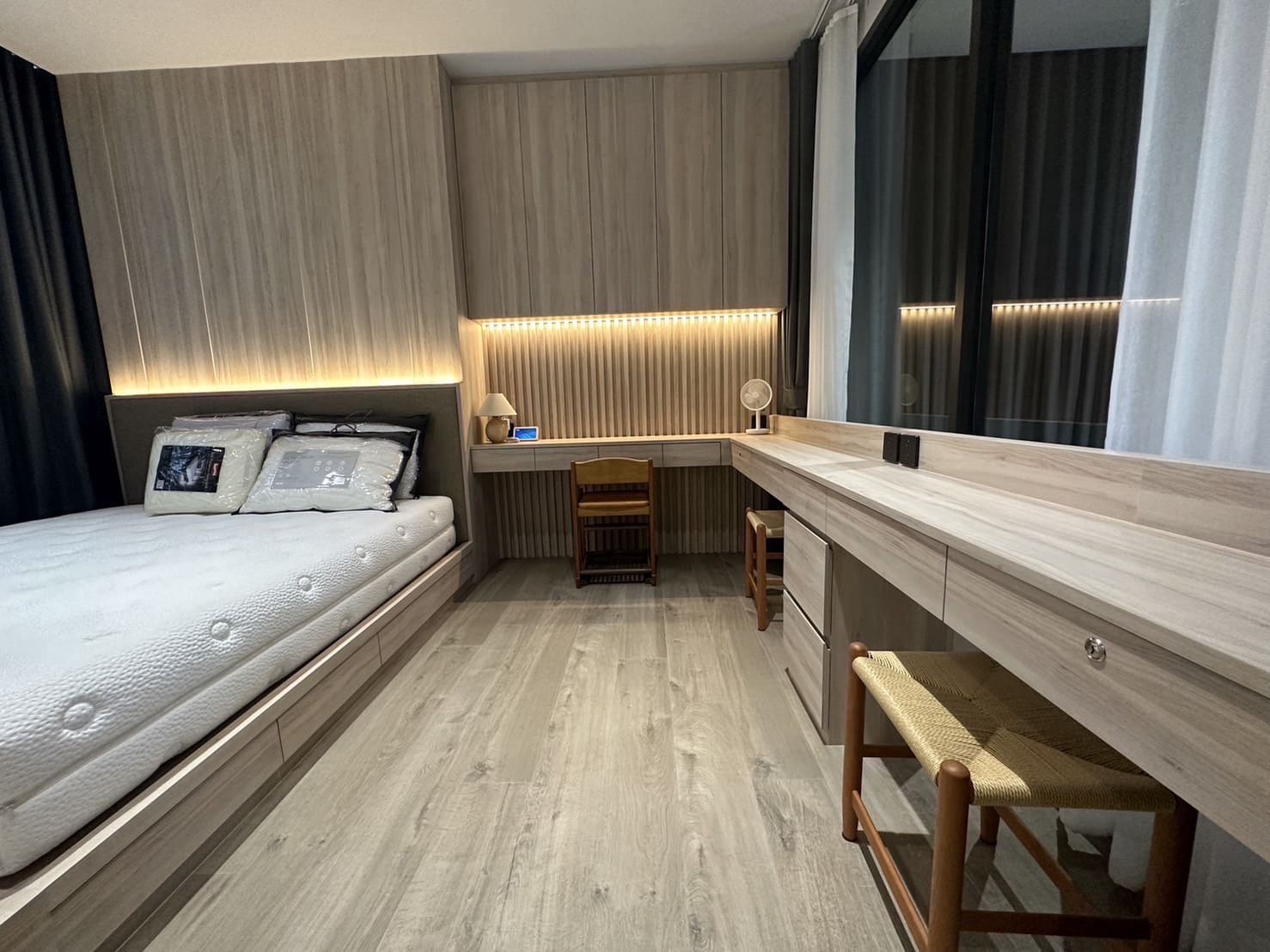 The Crest Park Residences