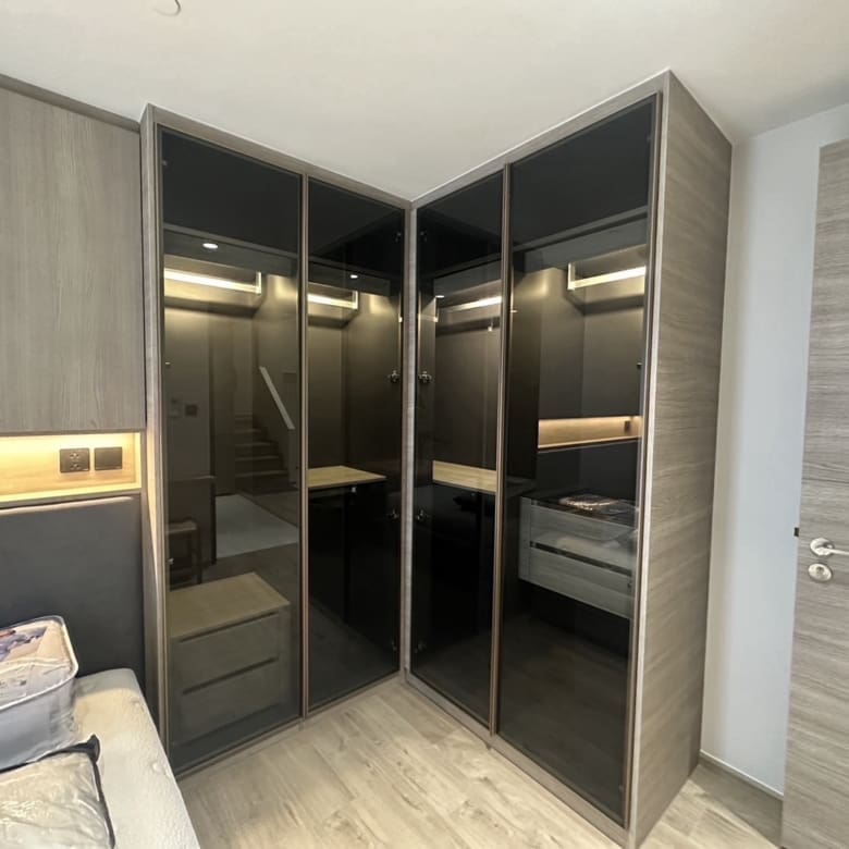 The Crest Park Residences