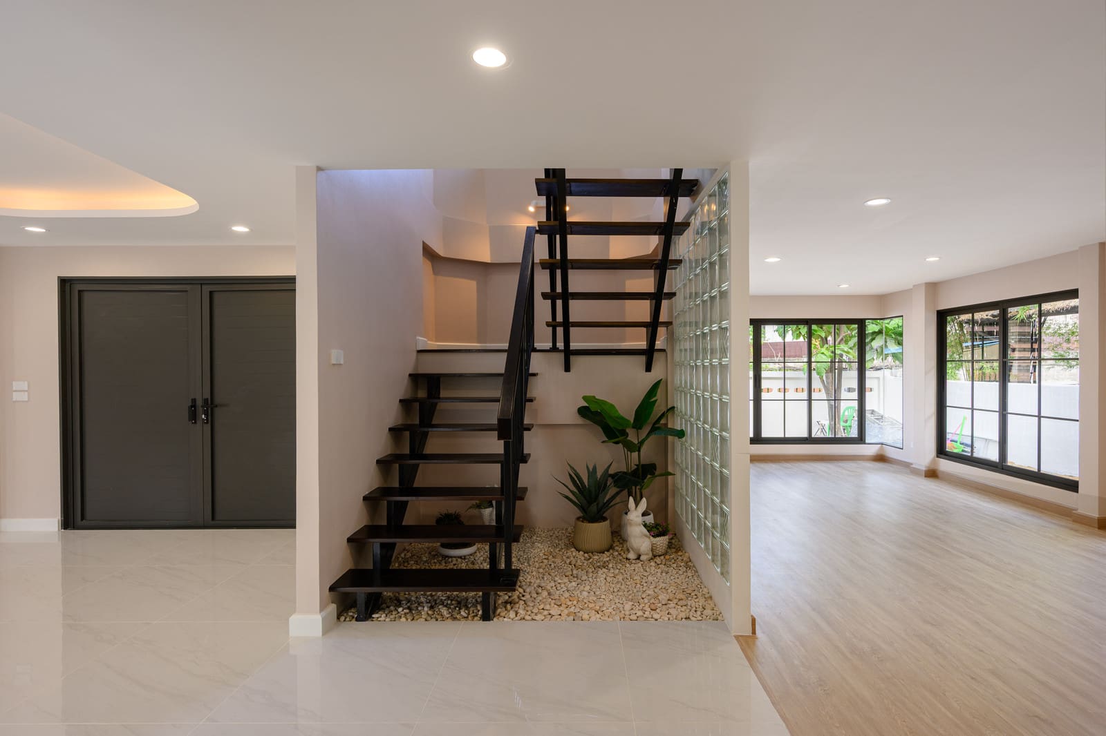 Baan Thavorn Niwet 2